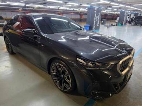 BMW 530e 2.0 TWINPOWER PHEV M SPORT AUTOMÁTICO BMW 530e 2.0 TWINPOWER PHEV M SPORT AUTOMÁTICO